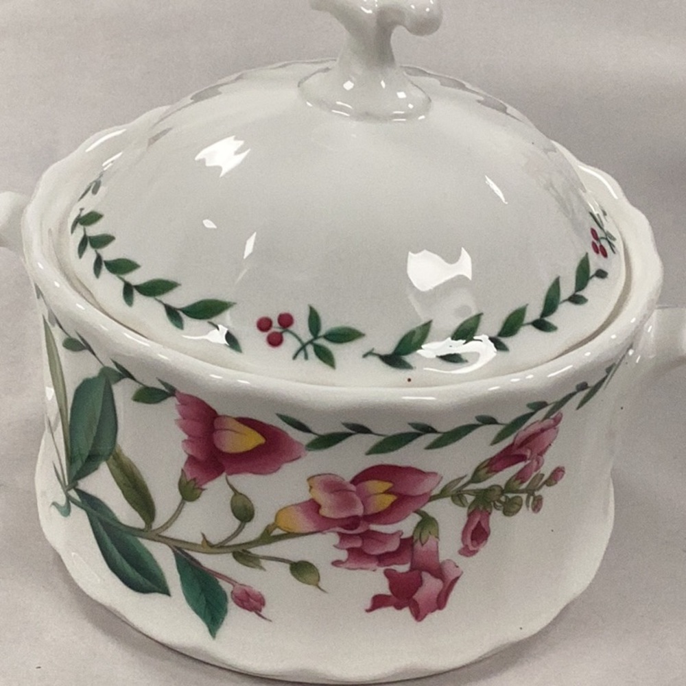 Mikasa Maxima Summer Symphony Fine China Accessories Set - Picture 10 of 12